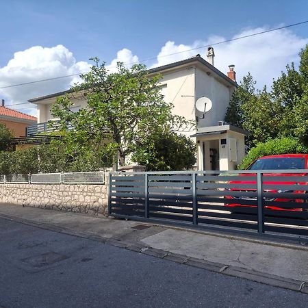 Apartman Vitamare 160 M From The Beach Novi Vinodolski Exteriér fotografie