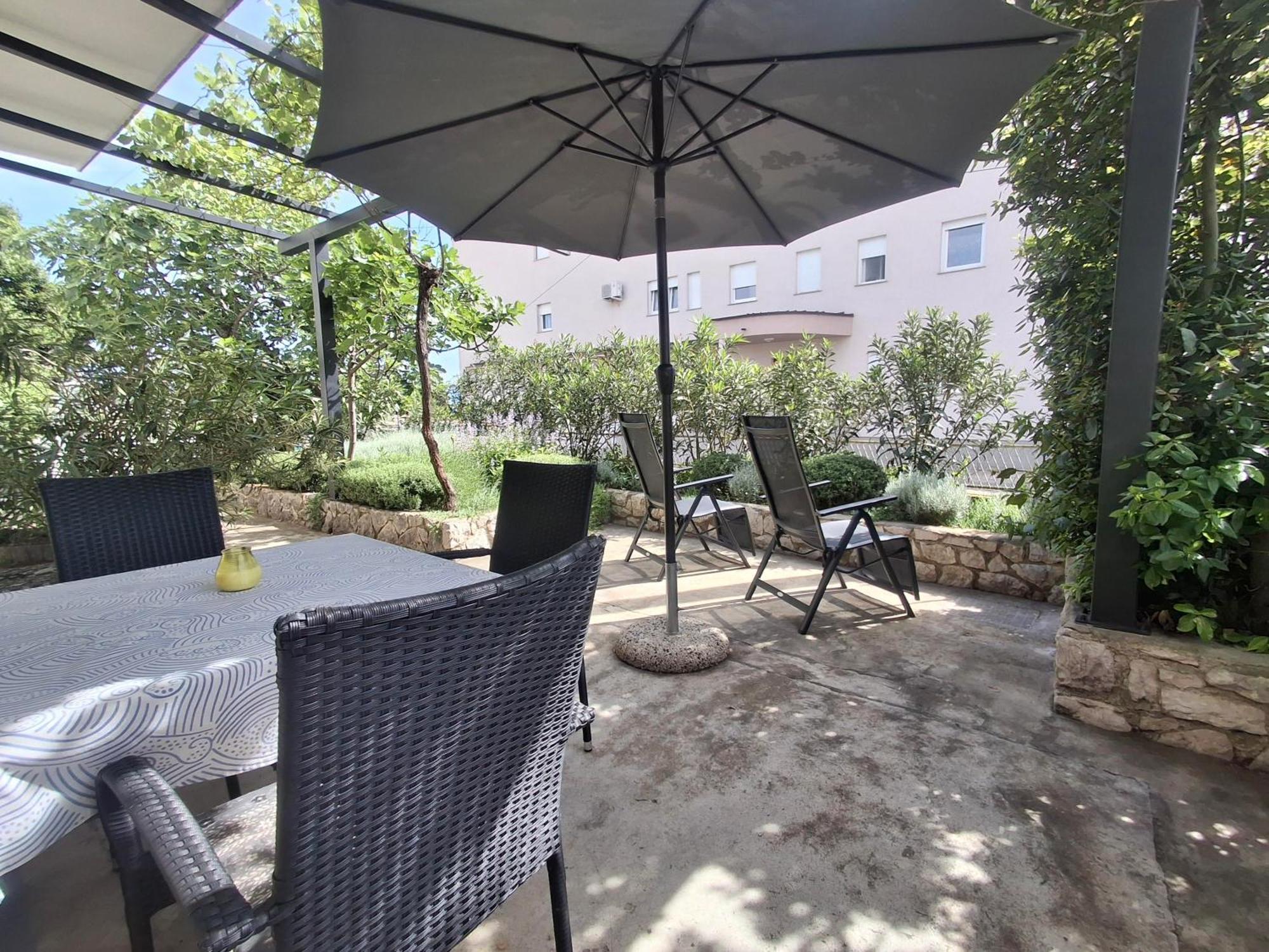 Apartman Vitamare 160 M From The Beach Novi Vinodolski Exteriér fotografie